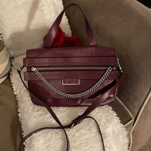 Burgundy leather medium crossbody